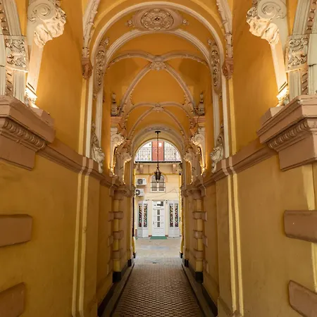 Luxury In The Lägenhet Budapest