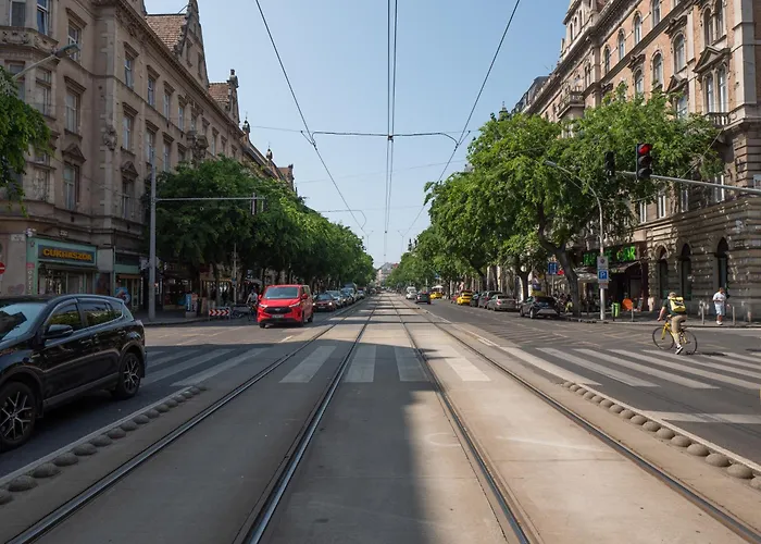 Luxury In The * Budapeste